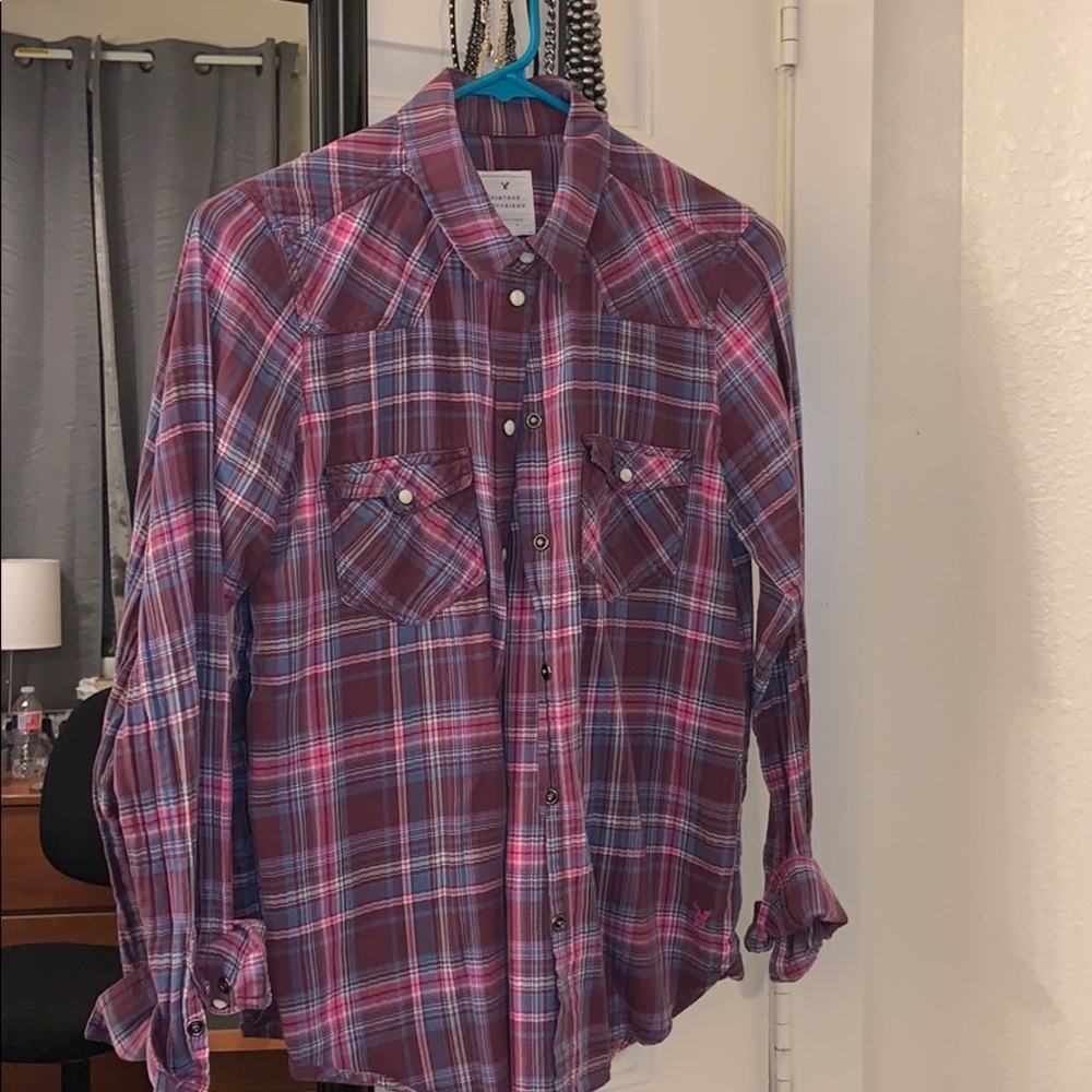 American Eagle Button-down